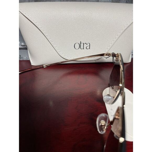 Otra‎ Oma Rectangle by Anthropology Gold / Smoke Colored Sun Glasses